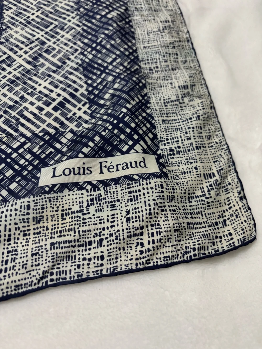 LOUIS FERAUD Vintage Pure Silk Navy and Gray Geometric Square Scarf